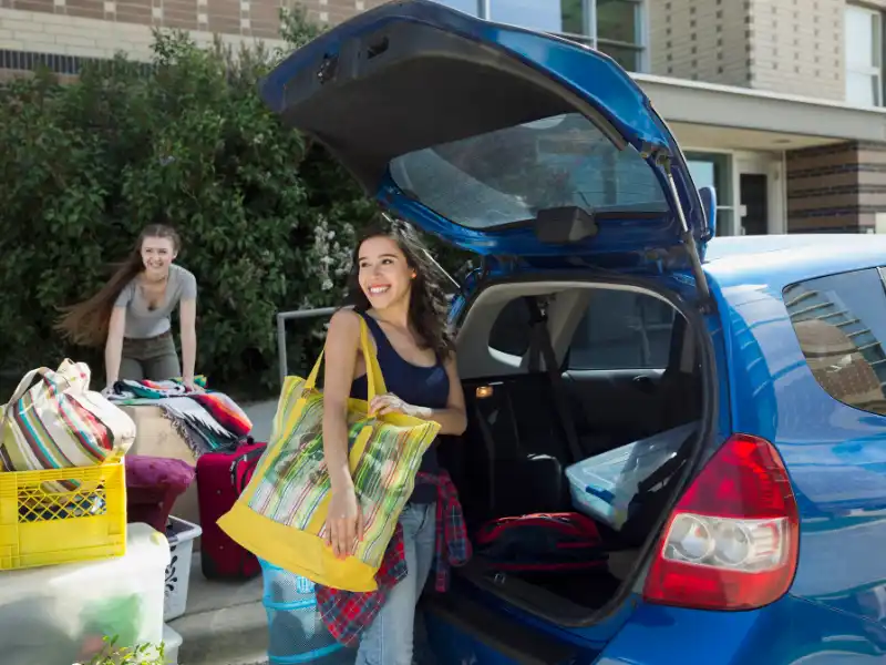 Navigating the Tricky Dynamics of College Students Home for Summer Break